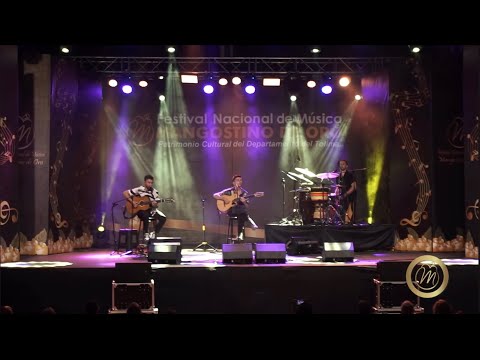 Dos Más Uno - Fina estampa (En vivo en Colombia)