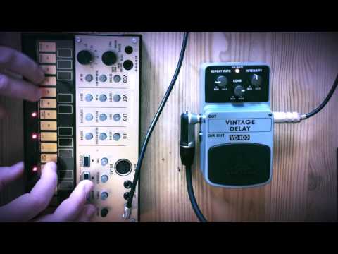 Korg Volca Keys - Jam Session #5 - Live Looping with Behringer VD 400 Pedal