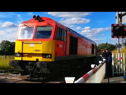 60054 at Romanby Road LC - 6D11 Lackenby B.S.C. - Scunthorpe B.S.C.(Ent.C.)