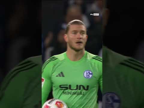 Loris Karius with such an important save!! 🧤 #S04 #Schalke #football #fussball #futbol #karius
