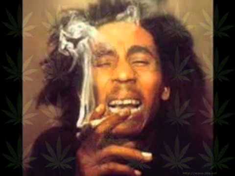 MC BiN LADEN, MC 2K e MC NANDINHO -MACONHA DE UVA  (MRC DO TLB )