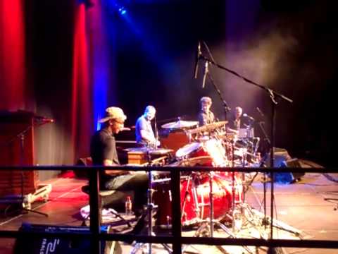 Manu Katché, superb drum solo, live 2013, Darmstadt/Germany, Central Station
