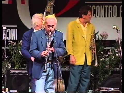 Spiegle Willcox with Lino Patruno Jazz Show - Hindustan
