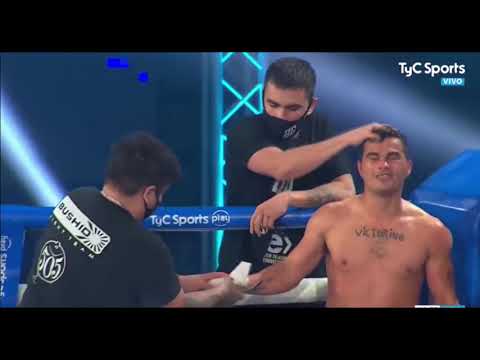 El terrible KO de Correa a un campeón sudamericano y su alocado festejo en el ring por el batacazo