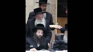 בובוב זוס חנוכה