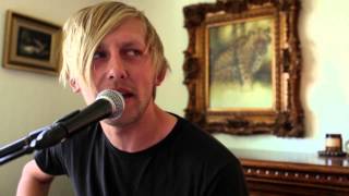 WATERS - What's Real (Buzzsession)