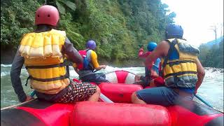 preview picture of video 'Serunya arung jeram di sungai alas ketambe taman nasional gunung Leuser aceh tenggara'