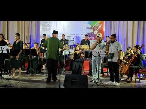 Paschim kohi purba ghar...Live concert.