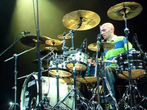 Pete Ray Biggin (Level 42) solo performance @ Drummer Live (London) 2008