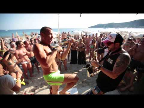 Micah The Violinist at Sa Trinxa Ibiza 2014