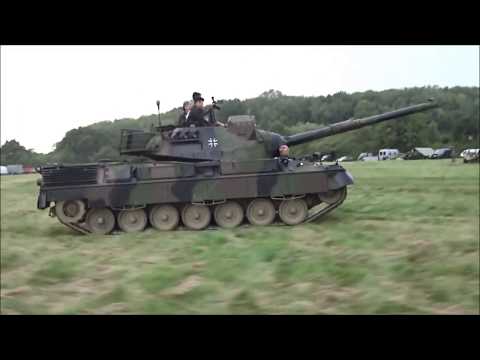1/4 mile - tank drag race: Leopard 1A5 vs Centurion ARV