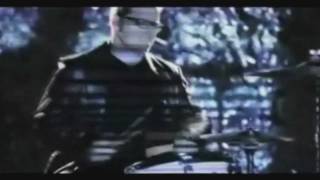 Weezer -&#39;Hang On&#39; Music Video