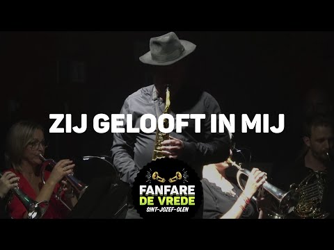 Zij Gelooft In Mij (Live tijdens Café Der Lage Landen 2023)