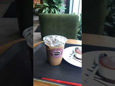 Top 10 Quán Café Highland Quận 1 Sở Hữu View Đẹp Nhất - XE CỔ HAY