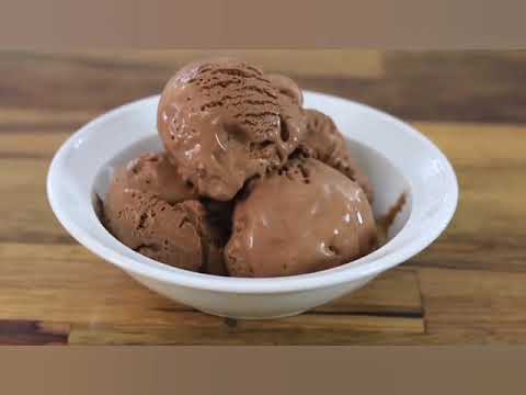 Easy homemade chocolate ice cream recipe