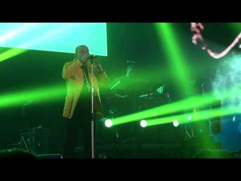 Bere Gratis - Ma Iubeste Cineva Acolo Sus, Concert 15 Ani