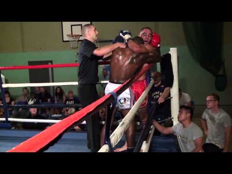 Nak Muay 3 - Duane Barns Vs Luke Wheelan