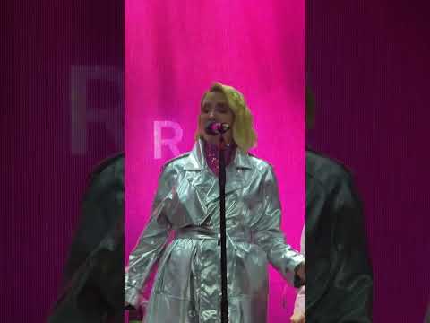 Claire Richards - Summer Night City