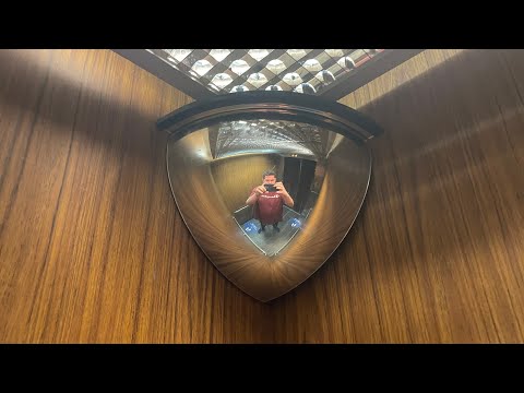 EPIC GENERATOR: Dover SPF Traditional Traction Service Elevator @ Hilton - Parsippany, NJ