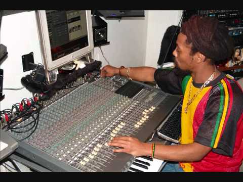 SAM-FI FEAT. GREGORY FABULOUS - "TRA LA LA LA"