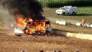 preview picture of video 'Camper Fire - July 17, 2010'
