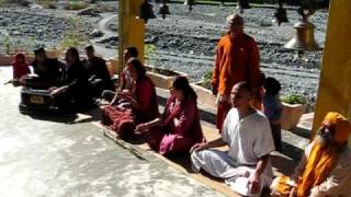 MOTHER MANTRA & OH MATA Bhajan Sung By Mukandi Lal & Haidakhandi's In BABAJI Ashram Haidakhan India