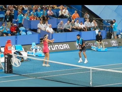 NOVAK DJOKOVIC and ANA IVANOVIC dance Gangnam style