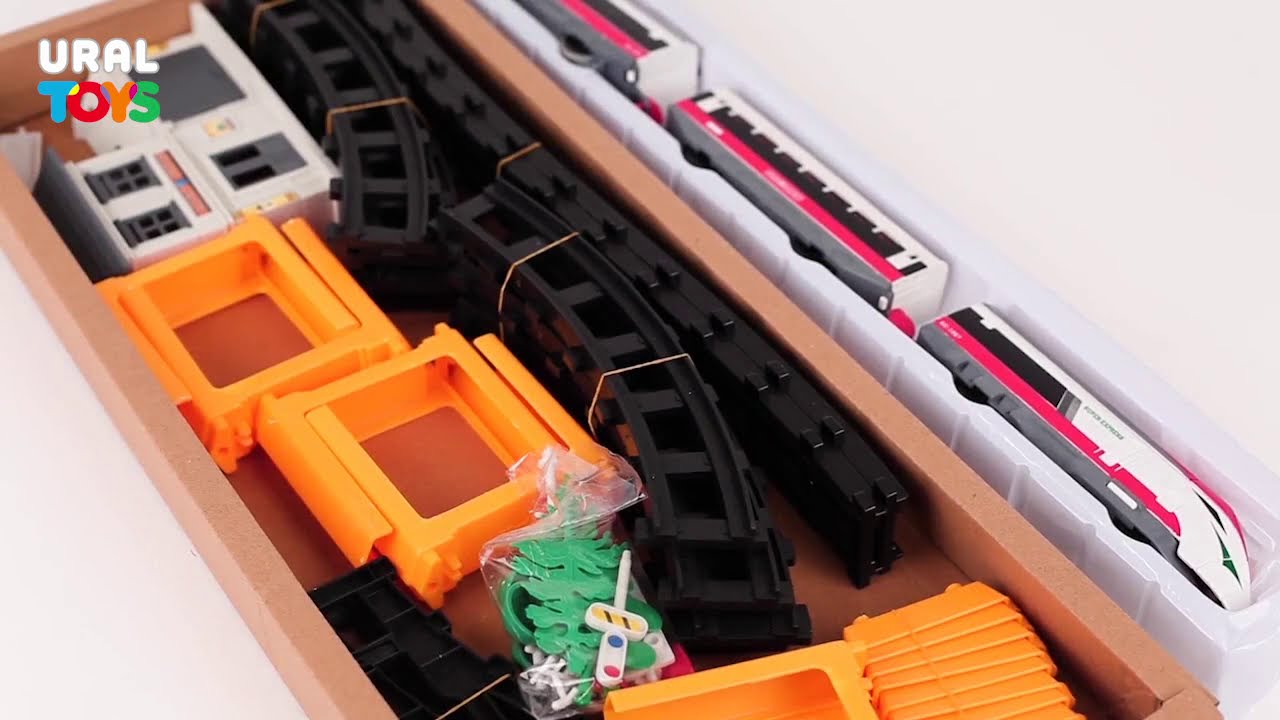 Железная дорога "Скорость" на батарейках, в коробке