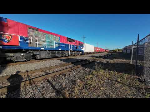 8148 at Islington junction( 7. 44) with G514 -FIE002-004- 001 on 1- 9 -24