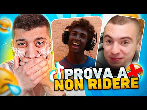 PROVA a NON RIDERE con L'ACQUA su TIKTOK!! (IMPOSSIBILE) #4