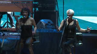 Parni valjak - Ljubavna (Live in Pula)