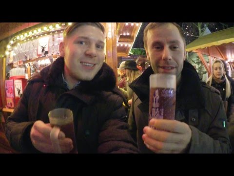 Glühwein auf dem Weihnachtsmarkt trinken, Achterbahn fahren und die Schoko-Fabrik - VLOG #14