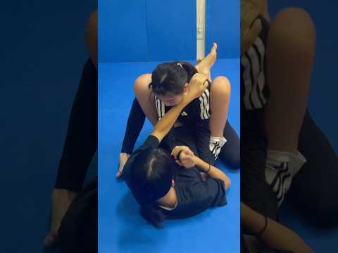 女子頑張れ柔術スパーリング #武道塾 #空手 #柔術