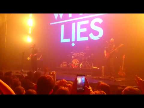 White lies - Morning in LA (live 19.04.2017 Moscow)
