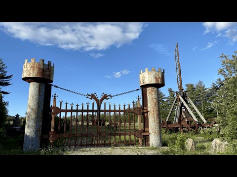 Exploring ABANDONED Yankee Siege (Greenfield, NH)