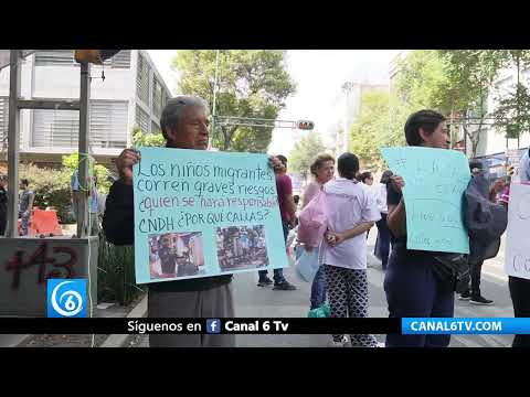 Video: Vecinos de la colonia Juárez piden reubicar el campamento migrante de la Plaza Giordano Bruno, CDMX