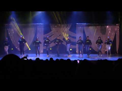 Kashvita is proudly South African in this mini musical! Gimme Hope Jo'anna.