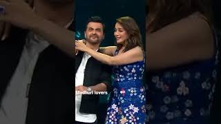 Download lagu Madhuri Dixit and Sanjay Kapoor ki dance 💞 Nazre mili dil dhadka song mp3 Download lagu Madhuri Dixit and Sanjay Kapoor ki dance 💞 Nazre mili dil dhadka song mp3