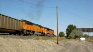 preview picture of video 'BNSF Coal Train'