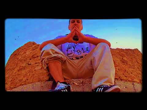 Video thumbnail for Ποιος δεν Έχει Ρυθμό (Poios den Exei Rythmo)