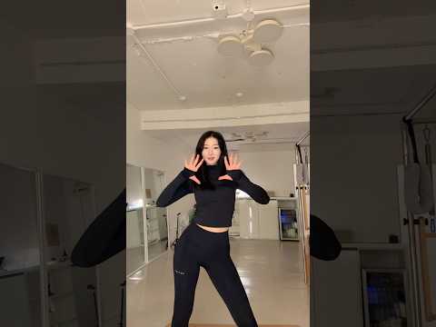 4minute - Hot issue 🔥❤️ (k-pop dance) tiktok challenge