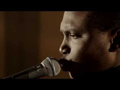 Alcaline, le Bonus Web : Songhoy Blues - Irganda en live