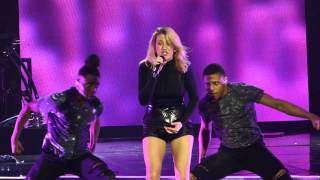 Ellie Goulding - Something In The Way You Move live Liverpool Echo Arena 10-03-16
