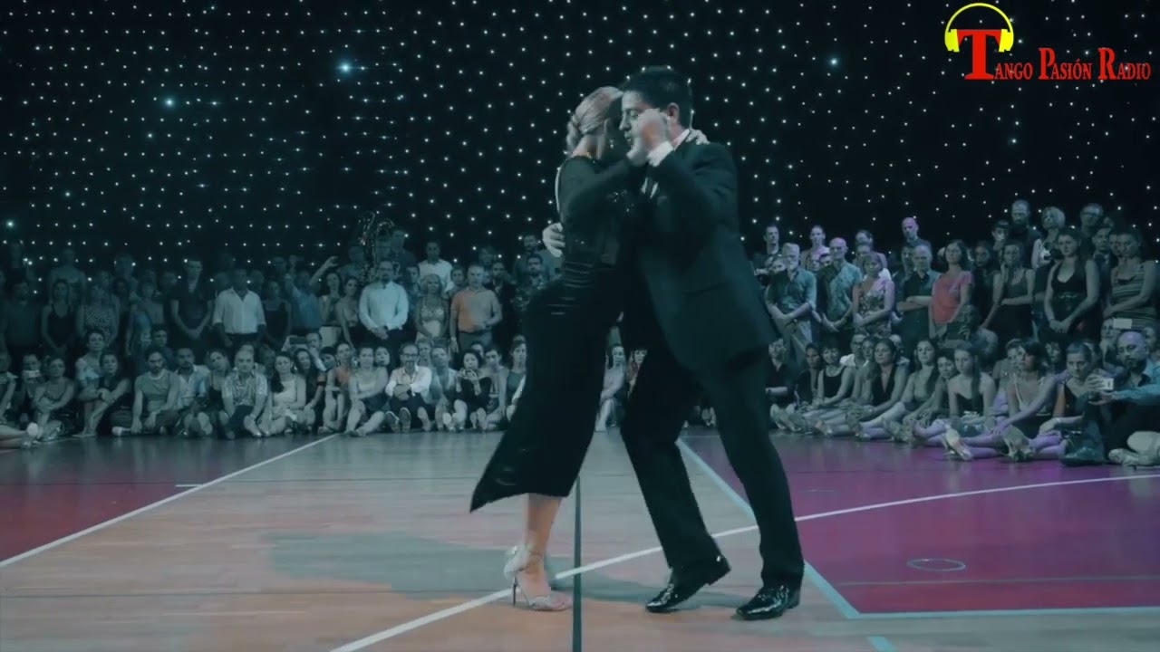 Video thumbnail for SOY UN ARLEQUIN Francisco Lomuto - Charlo Ballano: Carlitos Espinoza - Noelia Hurtado