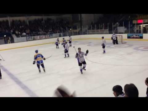 Chris Frank Does The Dance