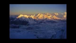Himalaja-Home of Gods (ཇོ་མོ་གླང་མ) .wmv