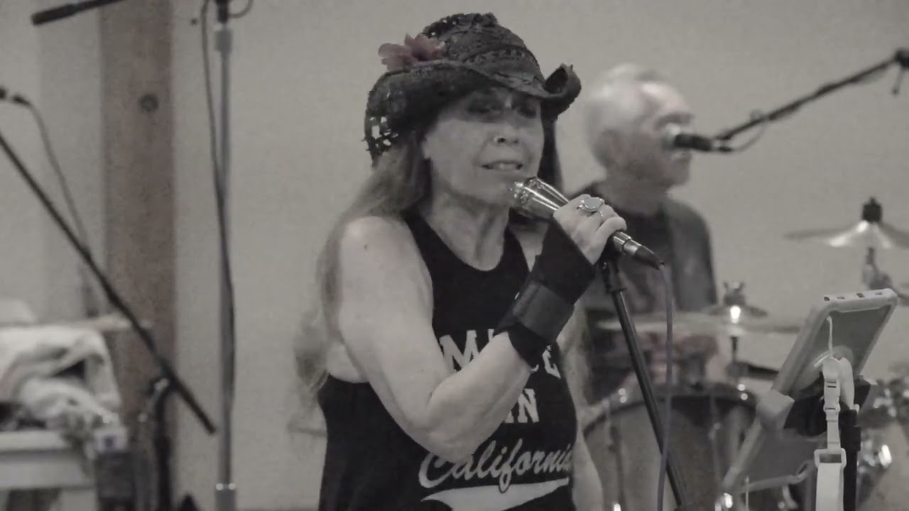 Promotional video thumbnail 2 for Roadhouse