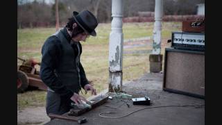 The White Stripes - The Air Near My Fingers. Leeds Festival 2004. 3/13