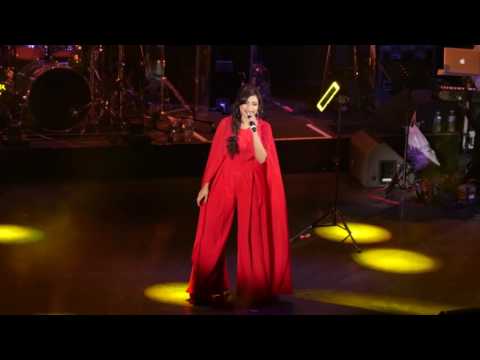 Shreya Ghoshal-Silsila Yeh Chaahat Ka - Eventim Apollo London 2016