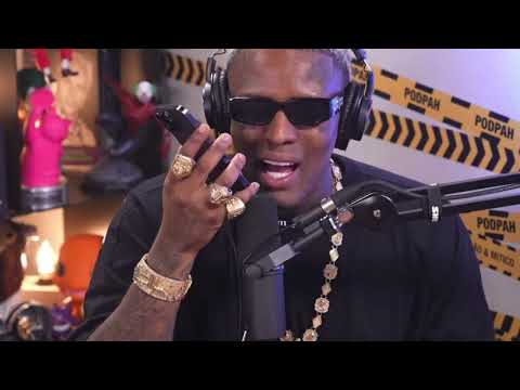 Mc IG  mostra talento no Podpah cantando  nova musica  Jeito de Mulekinho com TrapLaudo e MC PH